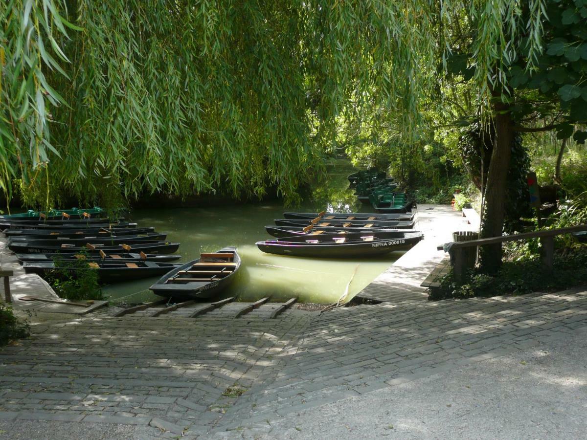 Bed and Breakfast Alba Melusine Vouvant Exterior foto